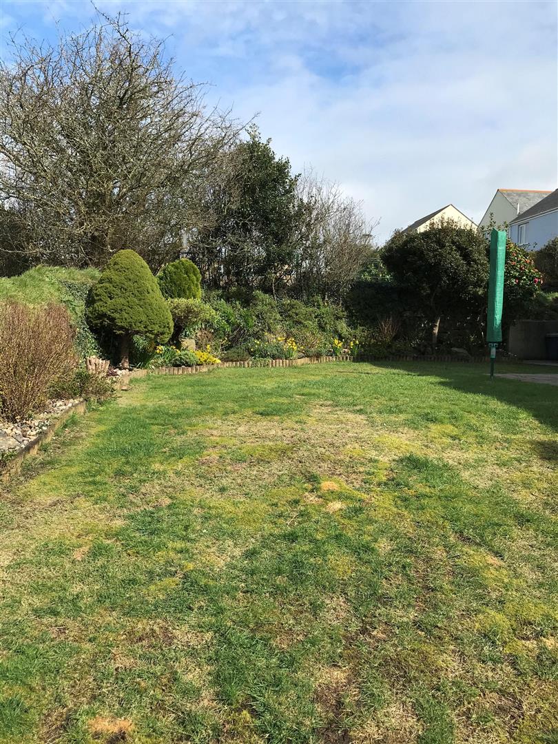 Cullen View, Probus, Truro